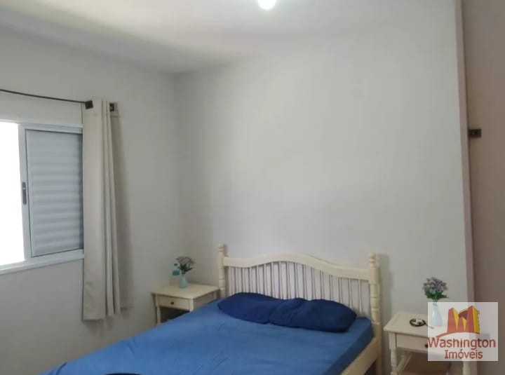 Casa em Condomínio Bertioga  / Jardim vista linda